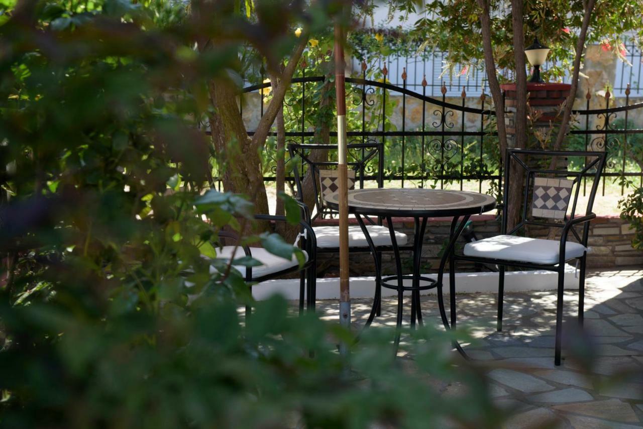 Apart Boutique Giorgos Ammoulianí Exterior foto